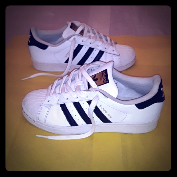 adidas Shoes - Adidas Sneakers Shell Toes Women's size 6.5